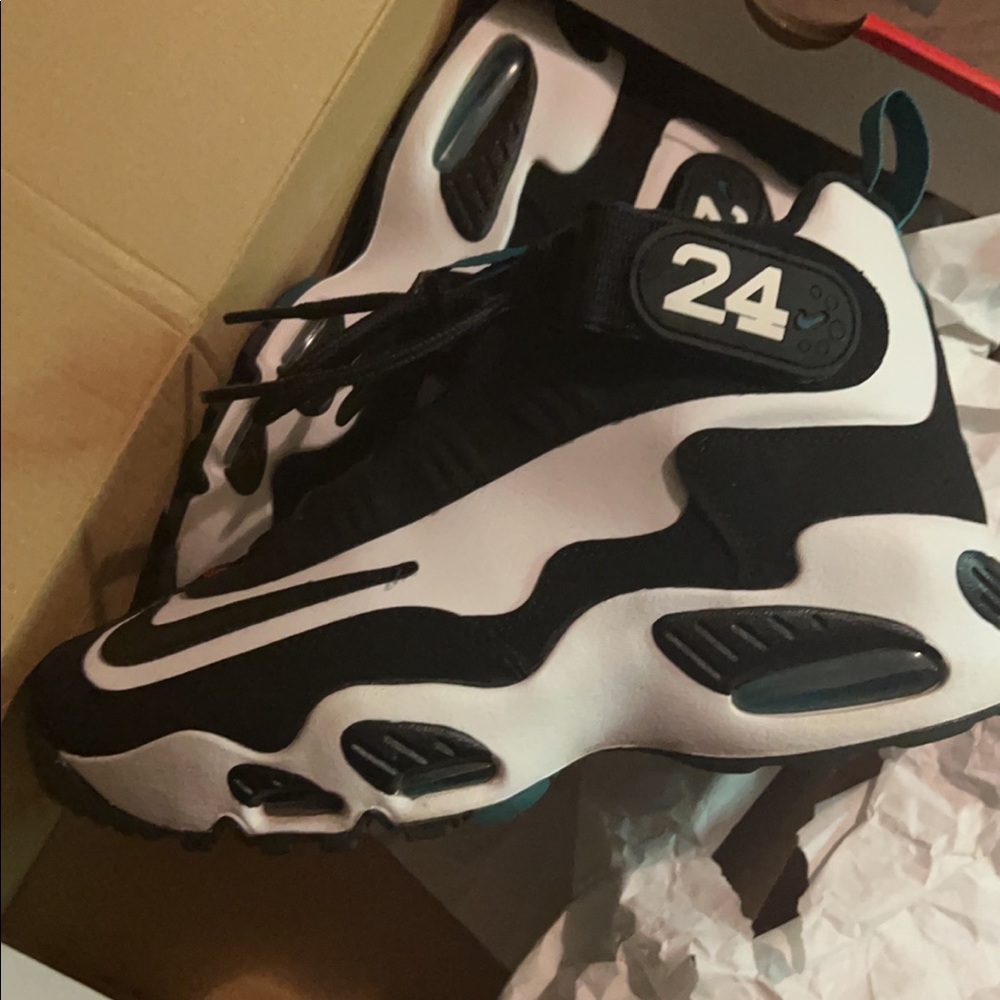 Nike Griffey